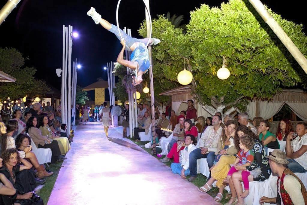 Agroturismo Atzaro Санта Еулалия дел Рио Екстериор снимка